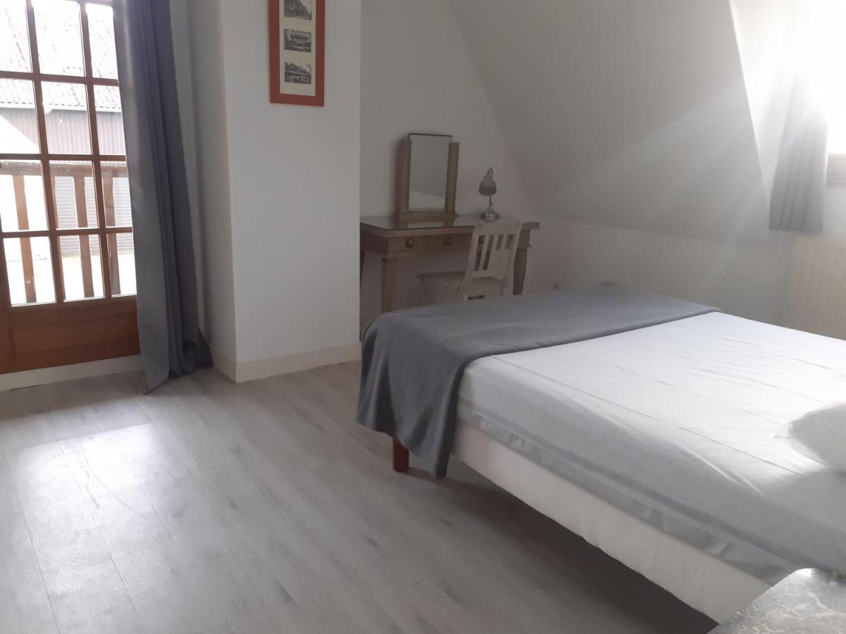 Gite Les Vignettes Bourgeauville Ngoại thất bức ảnh