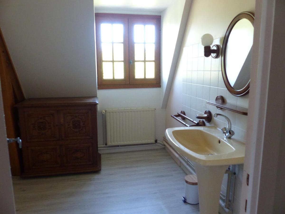 Gite Les Vignettes Bourgeauville Ngoại thất bức ảnh