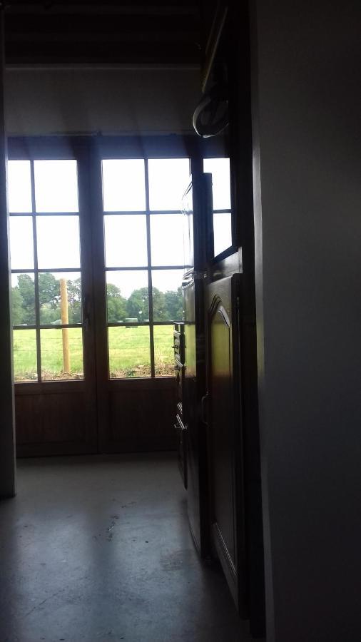 Gite Les Vignettes Bourgeauville Ngoại thất bức ảnh